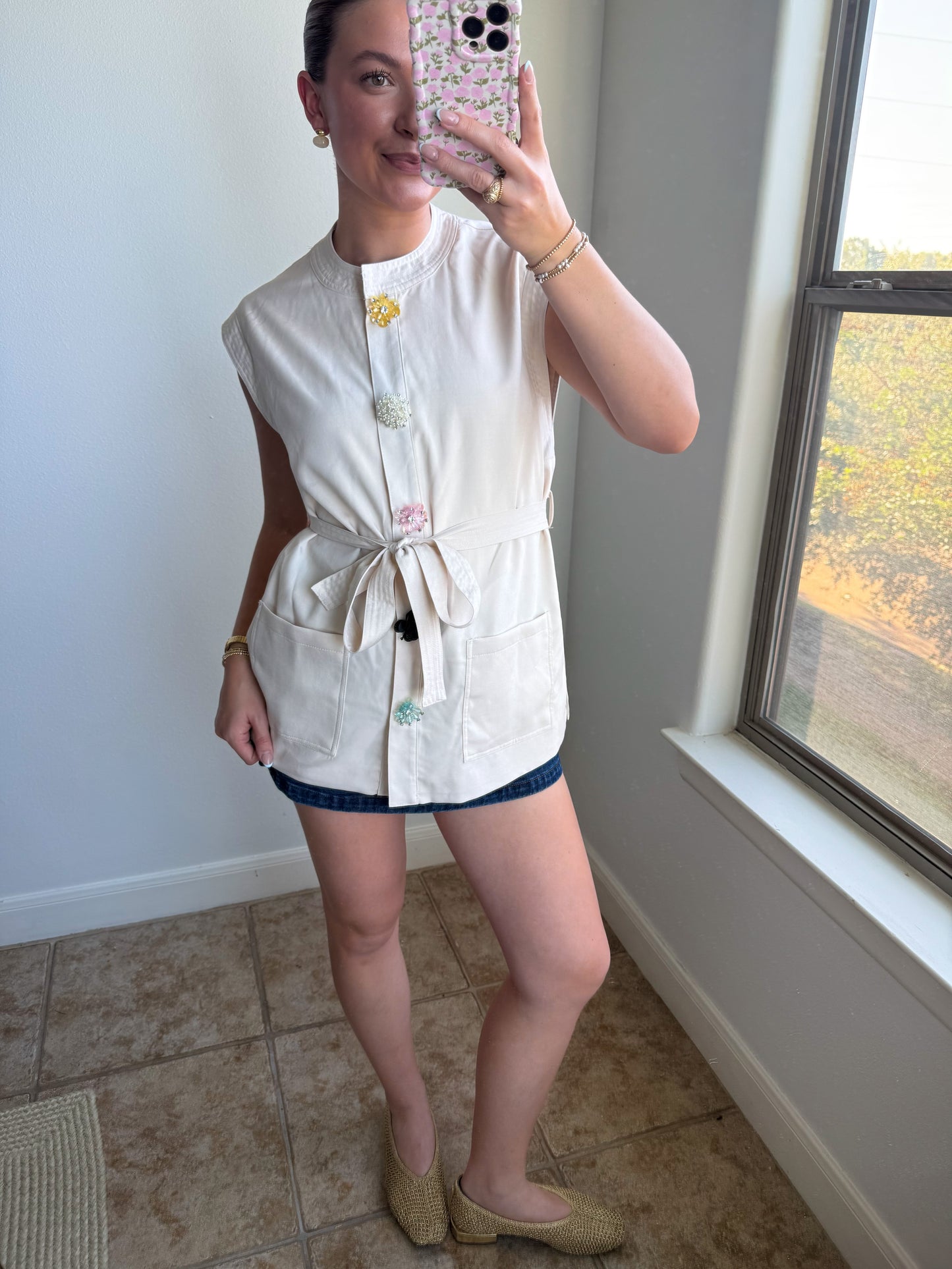 Ivory Keepsake Top