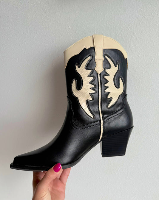 Black Contrast Cowgirl Boots