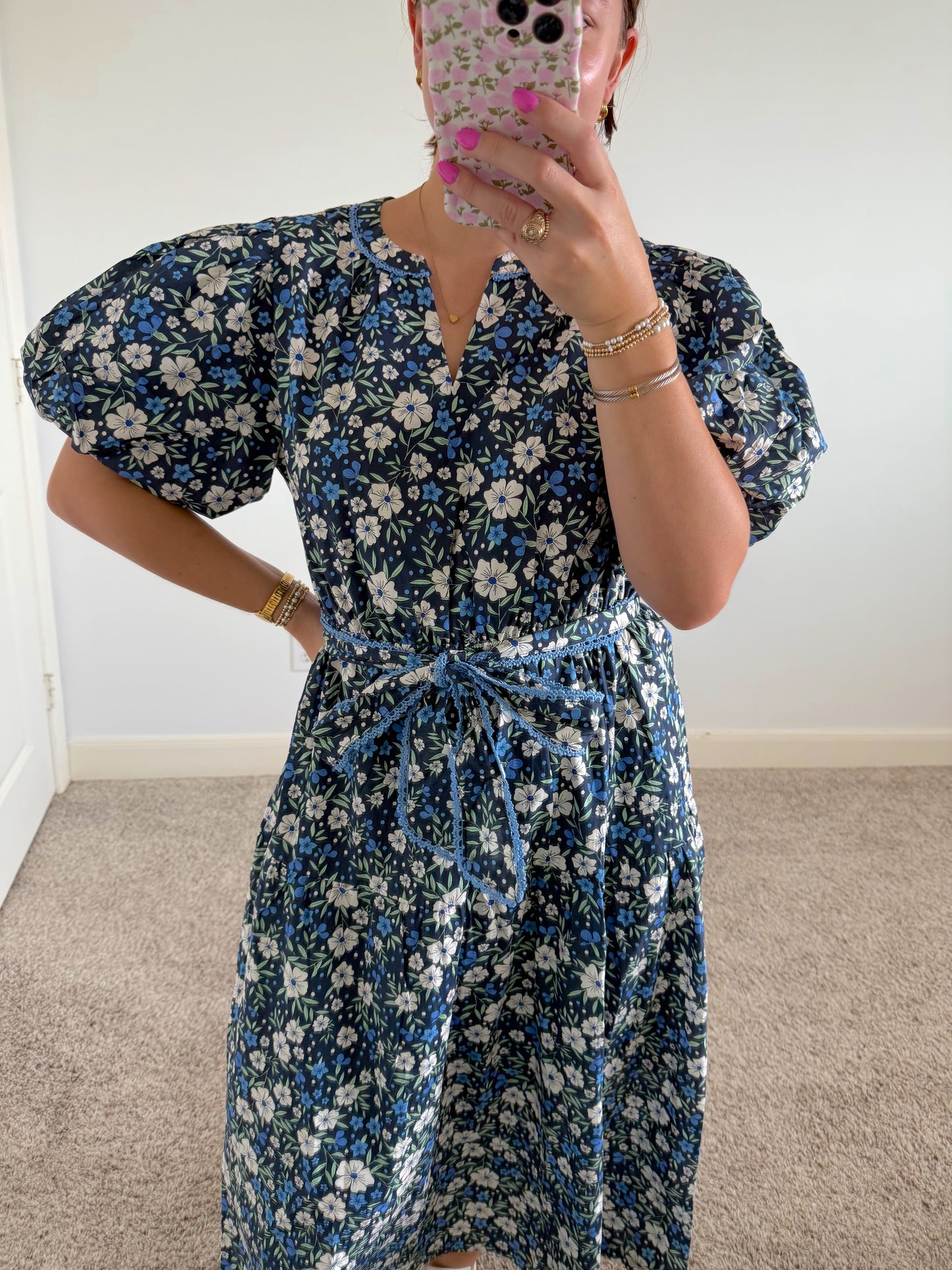 Navy Floral Puff Sleeve Dress