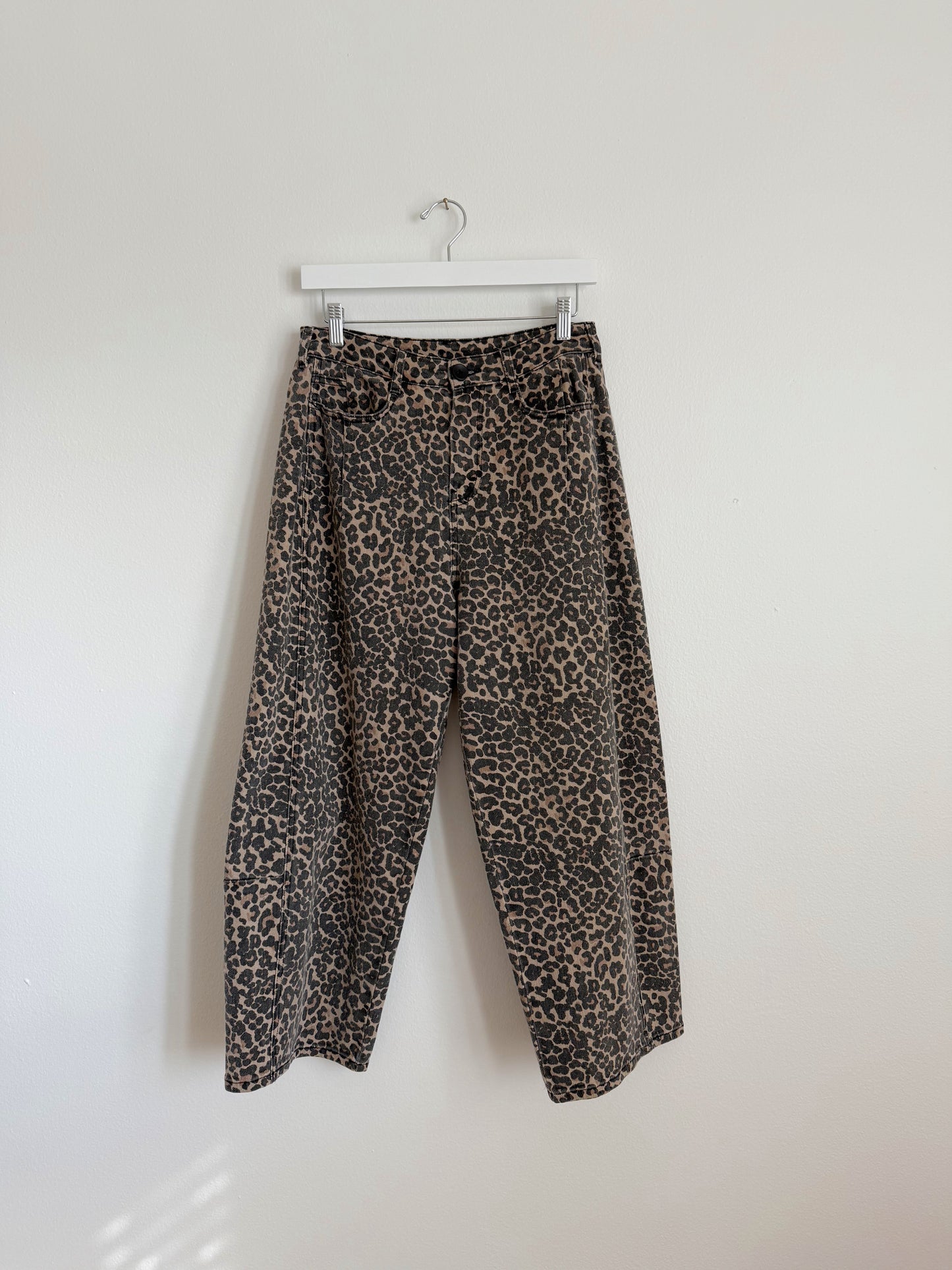 Leopard Barrel Jeans